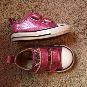 Chuck Taylor Converse 💖 Toddler Size 5
